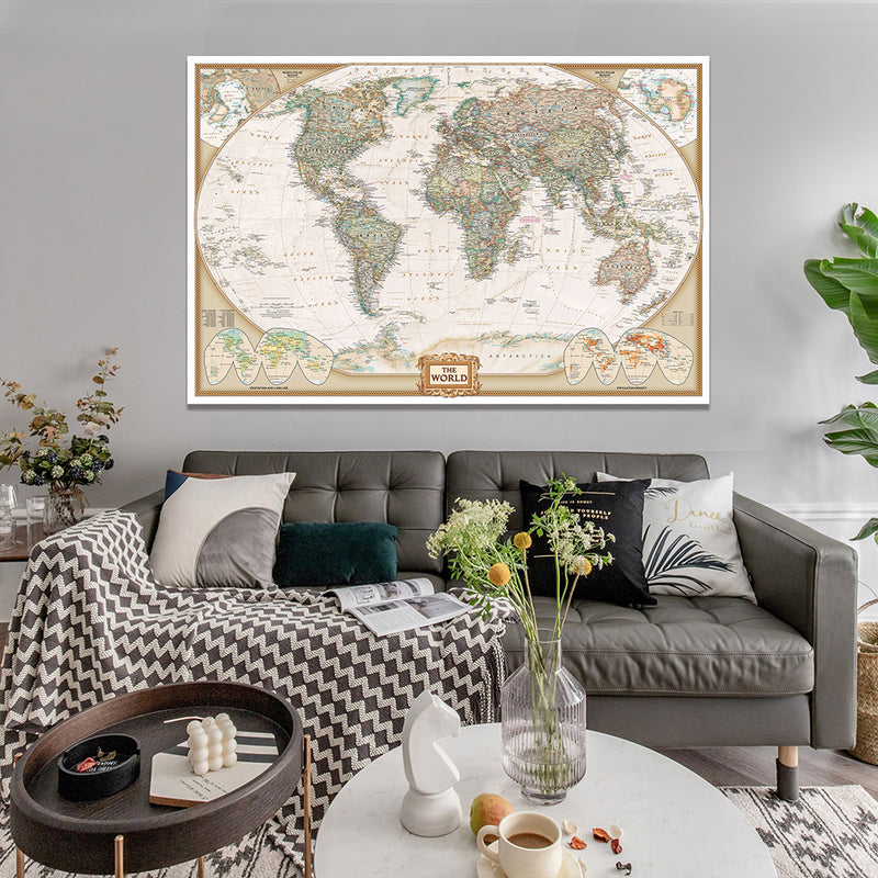 Carte du monde vintage sur toile ivoire accrochée au-dessus d'un canapé